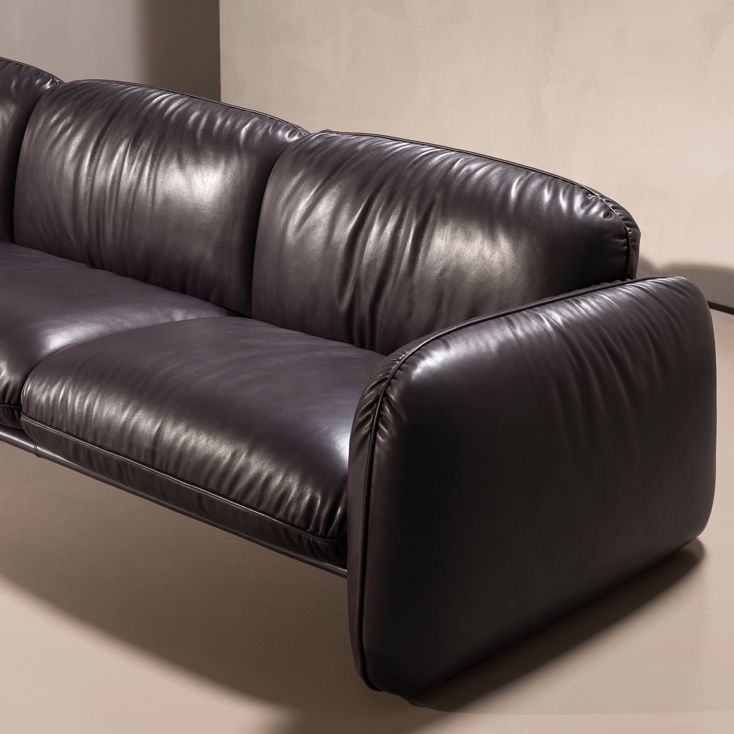 Brigitte Sofa Baxter Monologuelondon