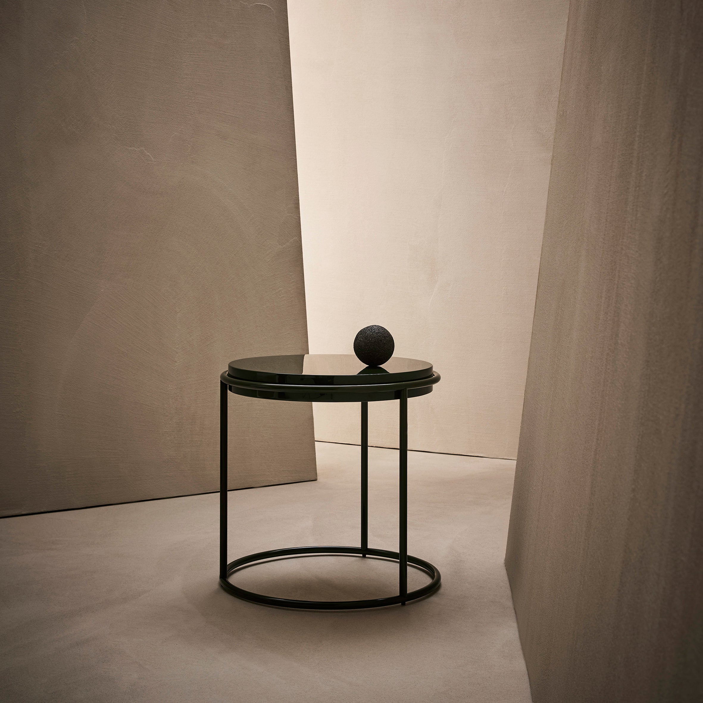 Disk Side Table