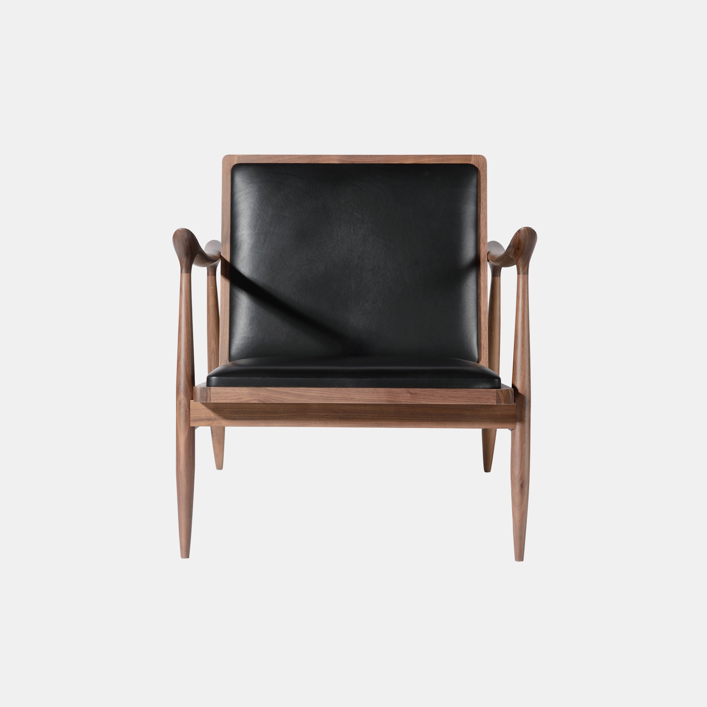 Isac Lounge Chair