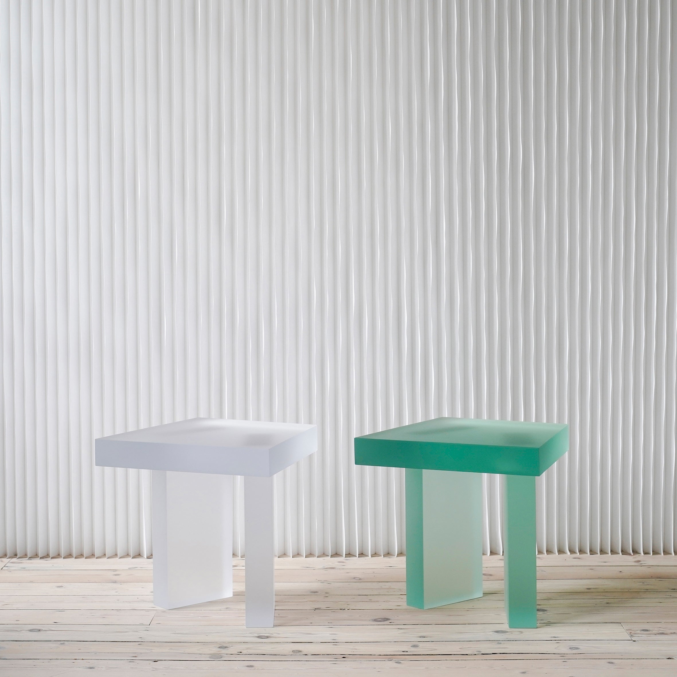 Gelo Side Table