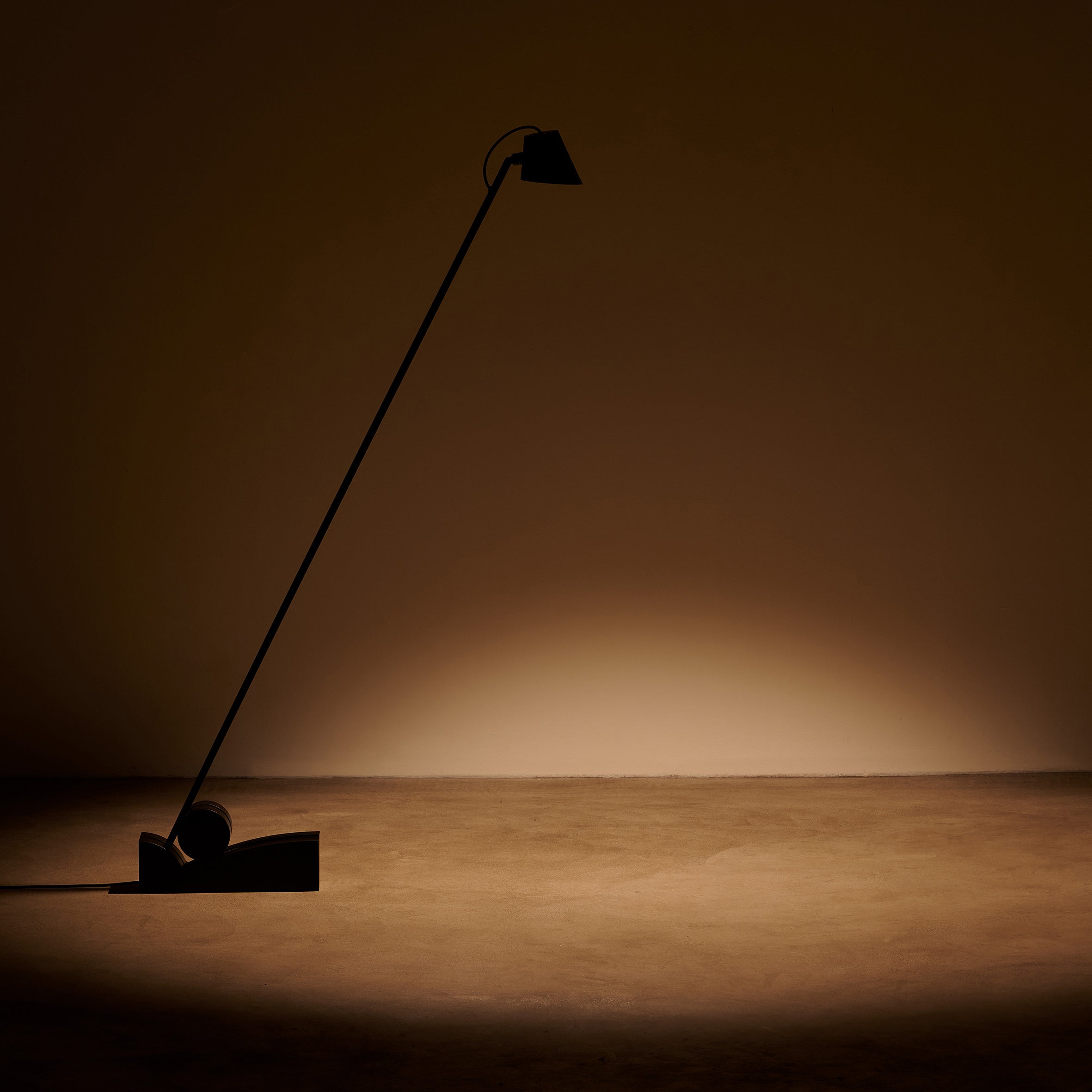 Diag Cyl Floor Lamp