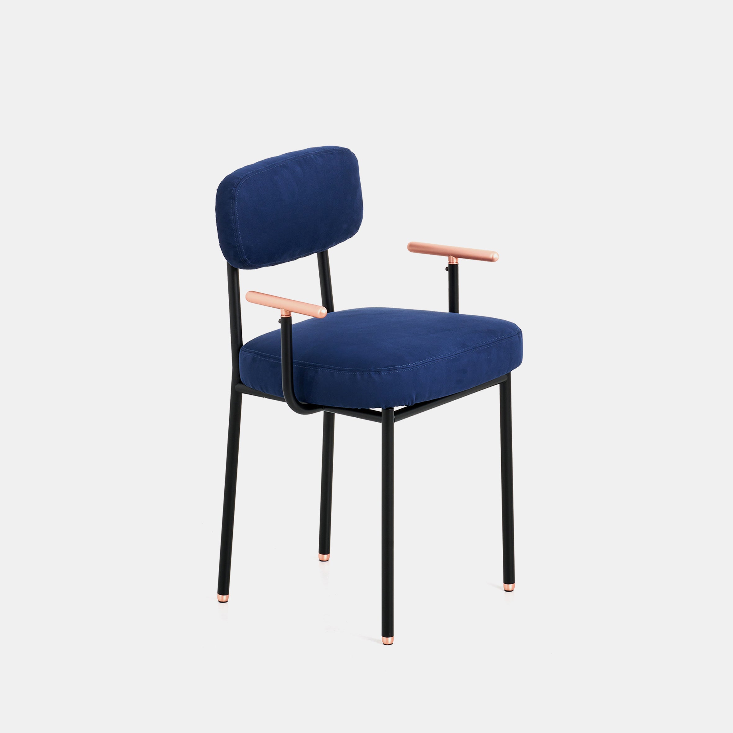 Dualita Armchair