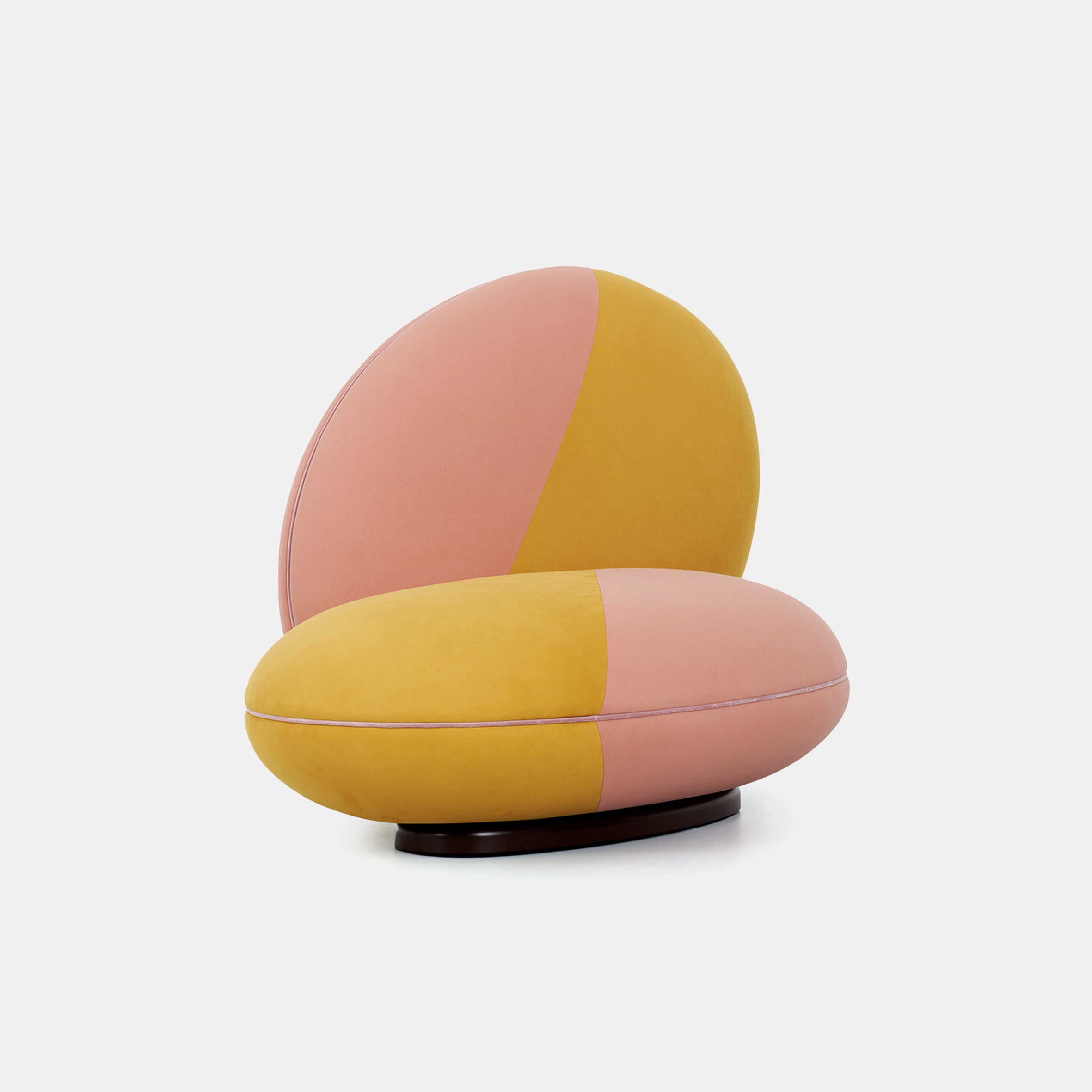 Macaron Lounge Chair