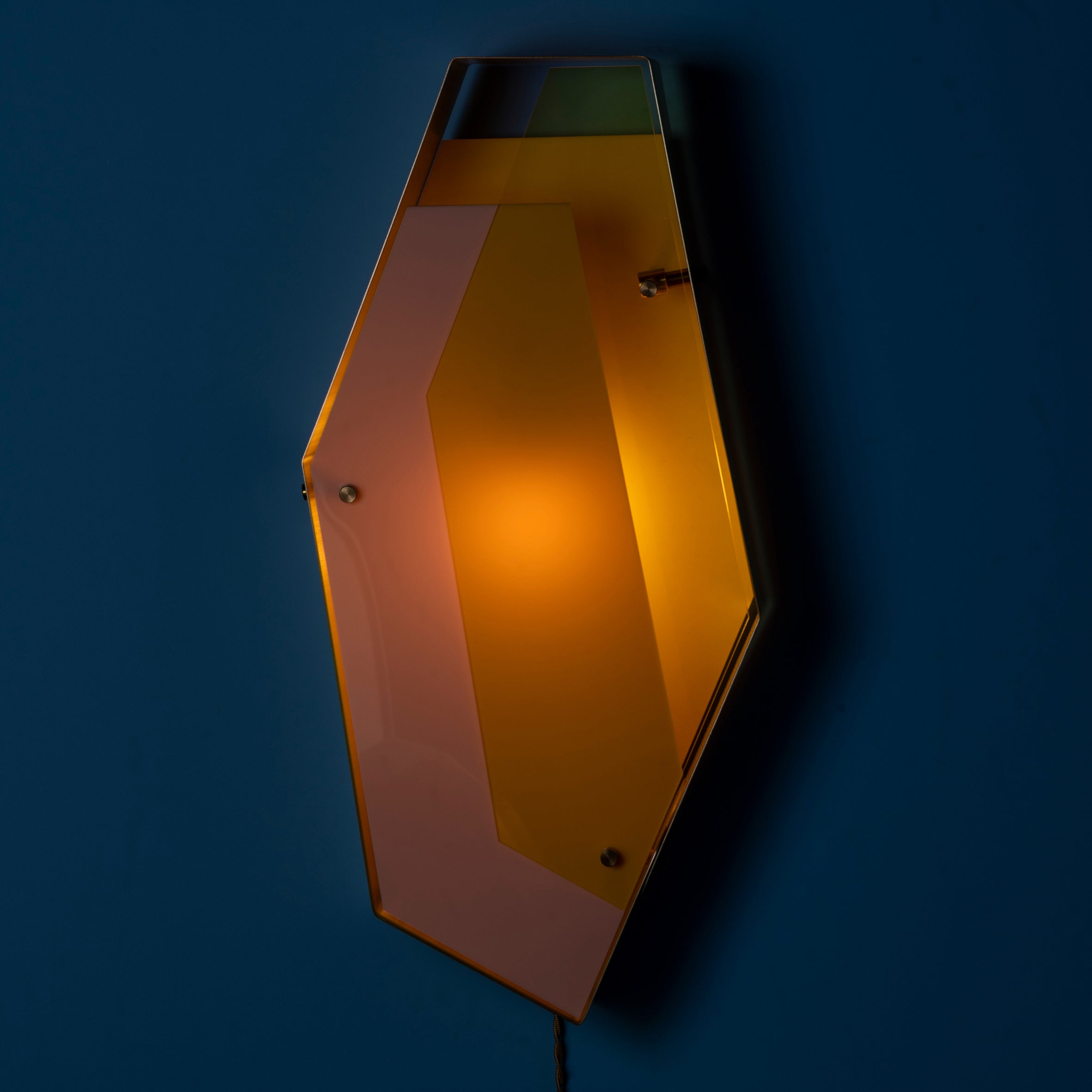 Piero Wall Lamp