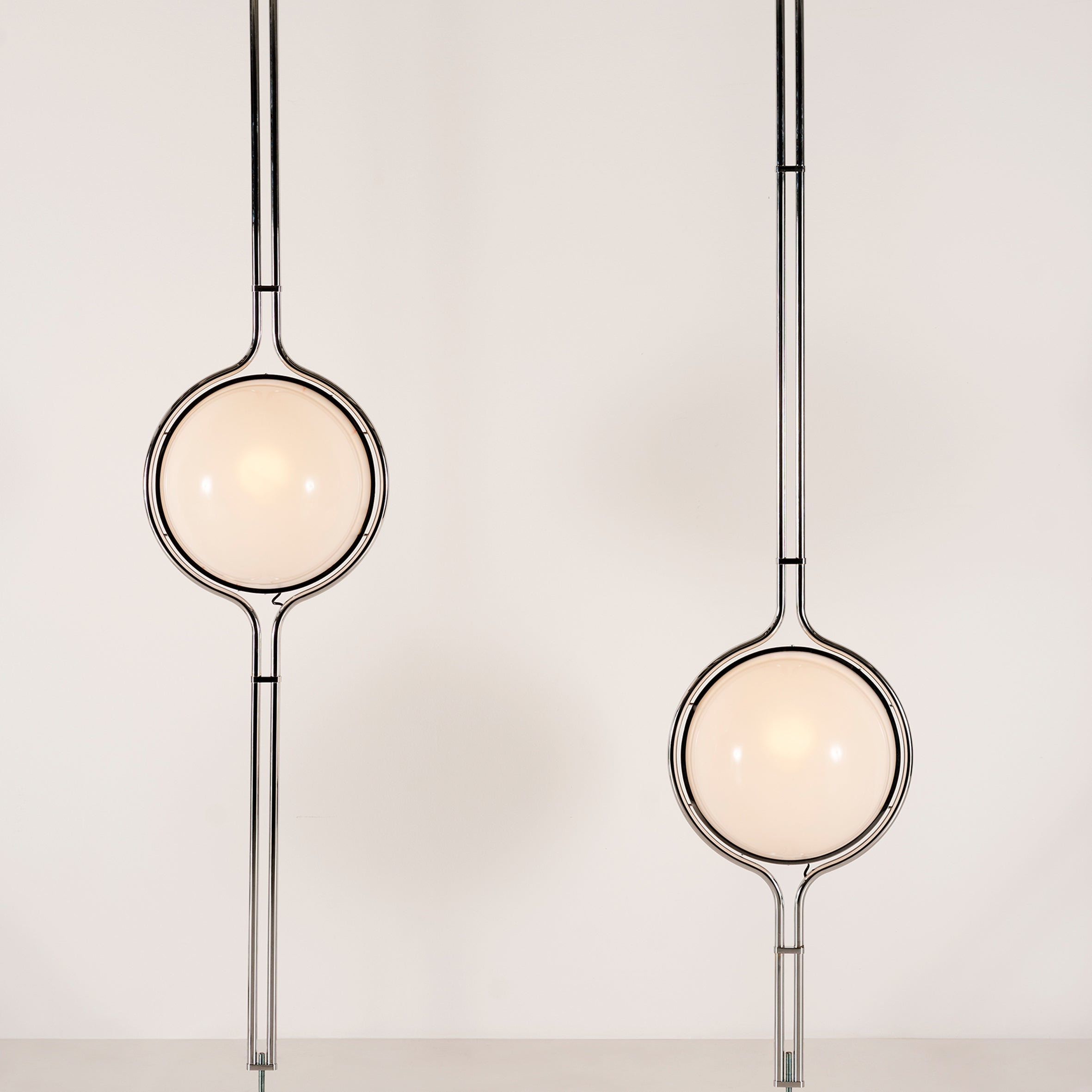 Dana Floor to Ceiling Lamp