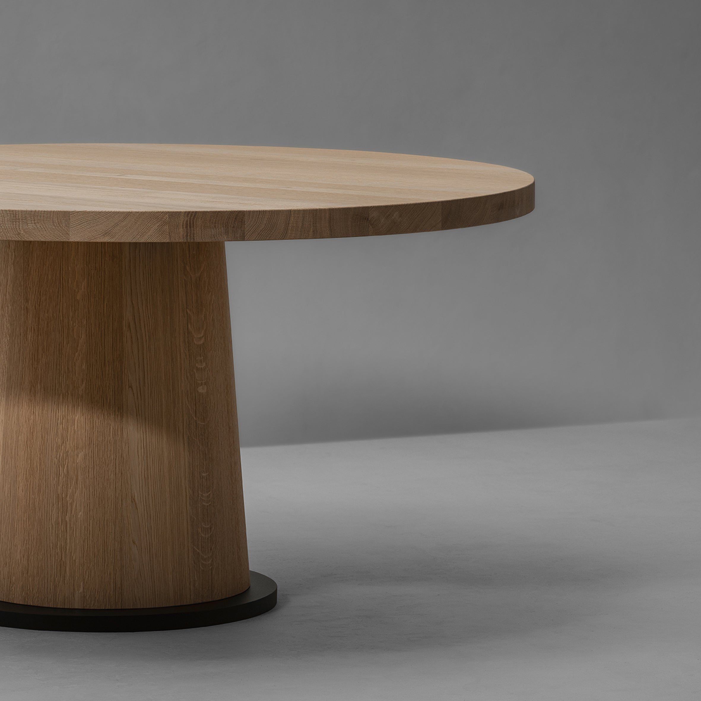 Kops One Dining Table