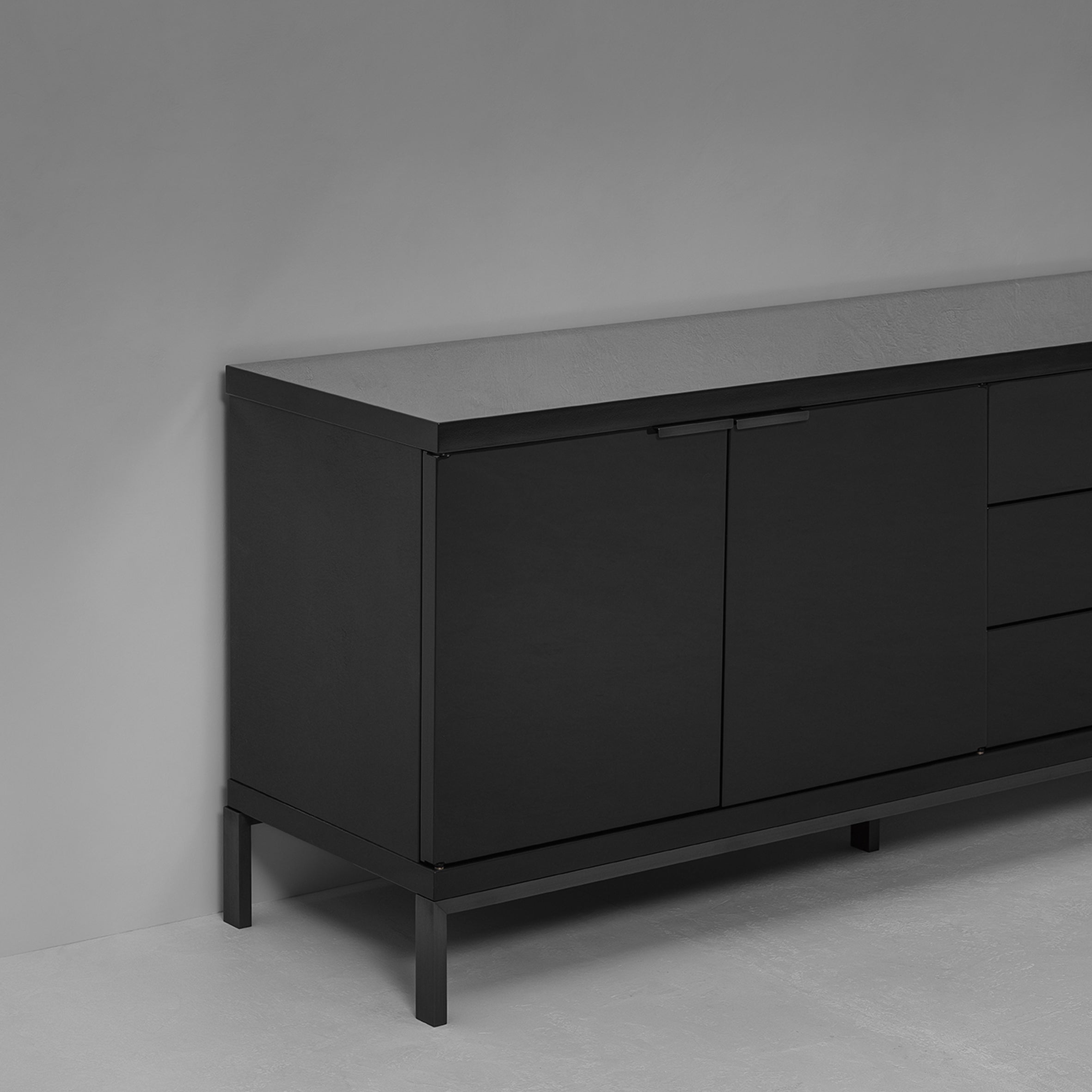 Nota Bene Sideboard