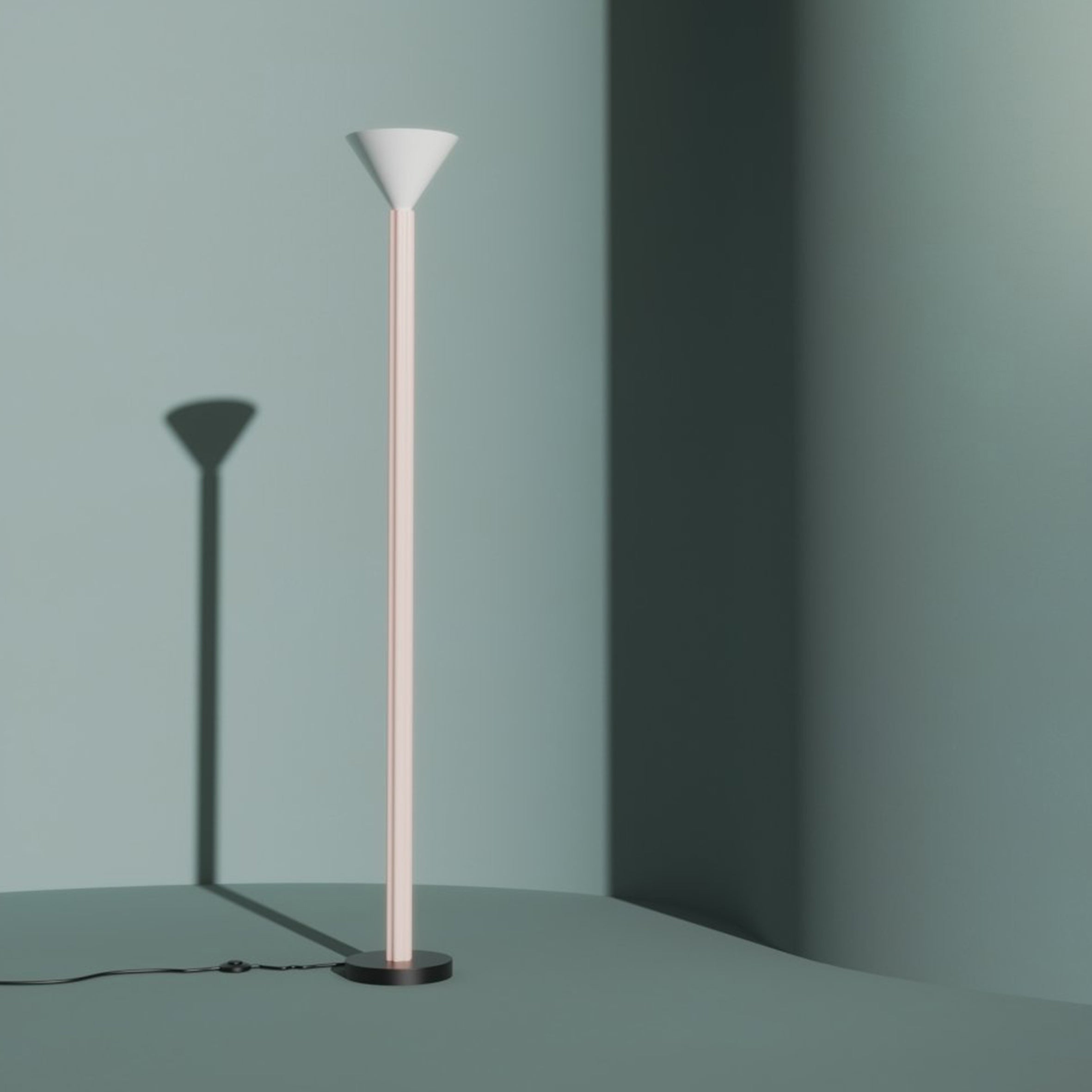 Profiles Floor Lamp