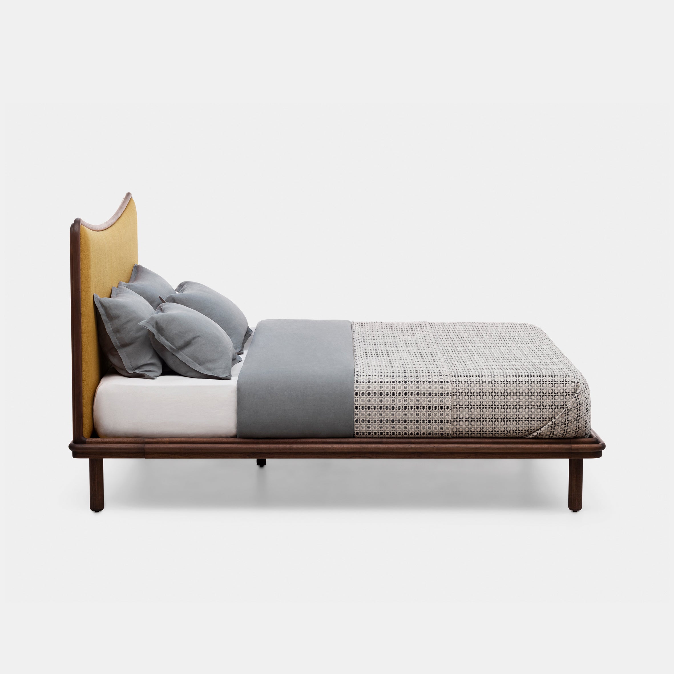 Carlton Bed | De La Espada | Monologuelondon.com – Monologue London